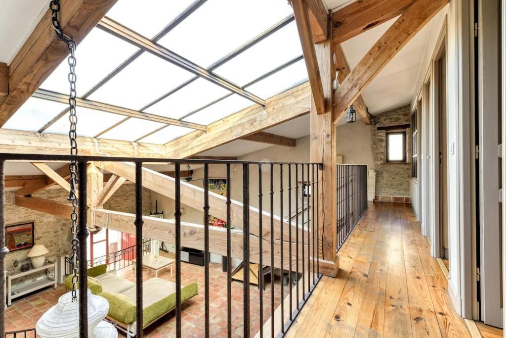 Loft Centre-ville Parking, Clim, Wifi *