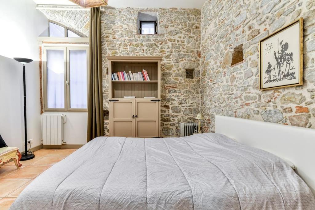 Loft Centre-ville Parking, Clim, Wifi * Carcassonne